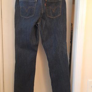 505 Levi straight leg jeans